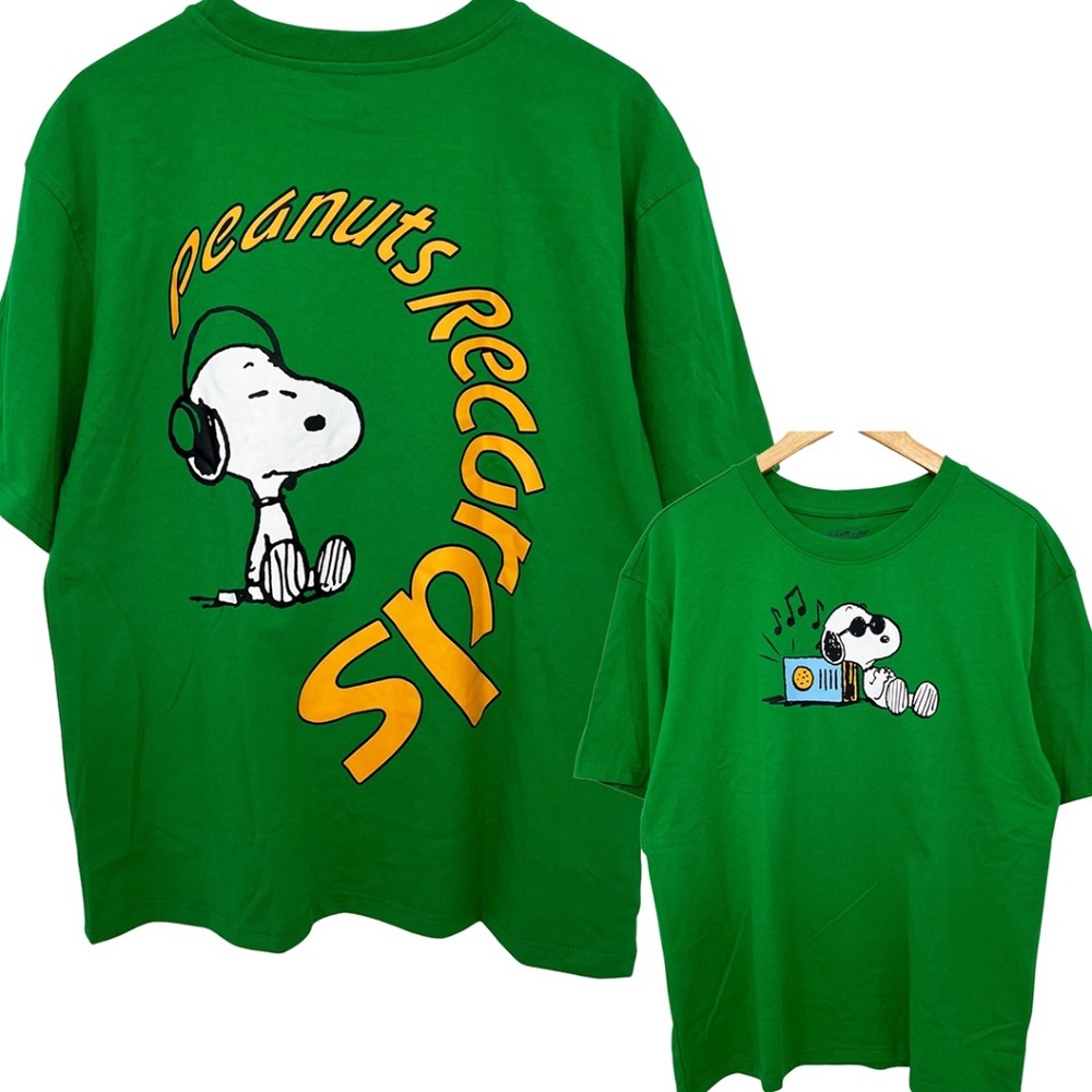 NWOT Peanuts Records Snoopy Bright Green T-Shirt Men’s Large